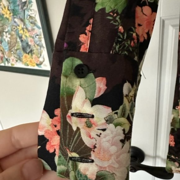 Alice + Olivia Hallie Shirt Dress - Size Medium - Picture 4 of 9